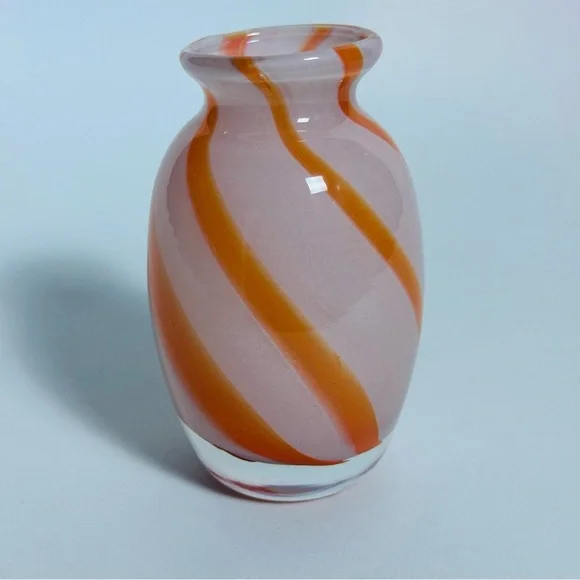 Anthropologie Peper Glass Bud Vase Hot Pink Home Office Decor Elegant - Picture 2 of 8